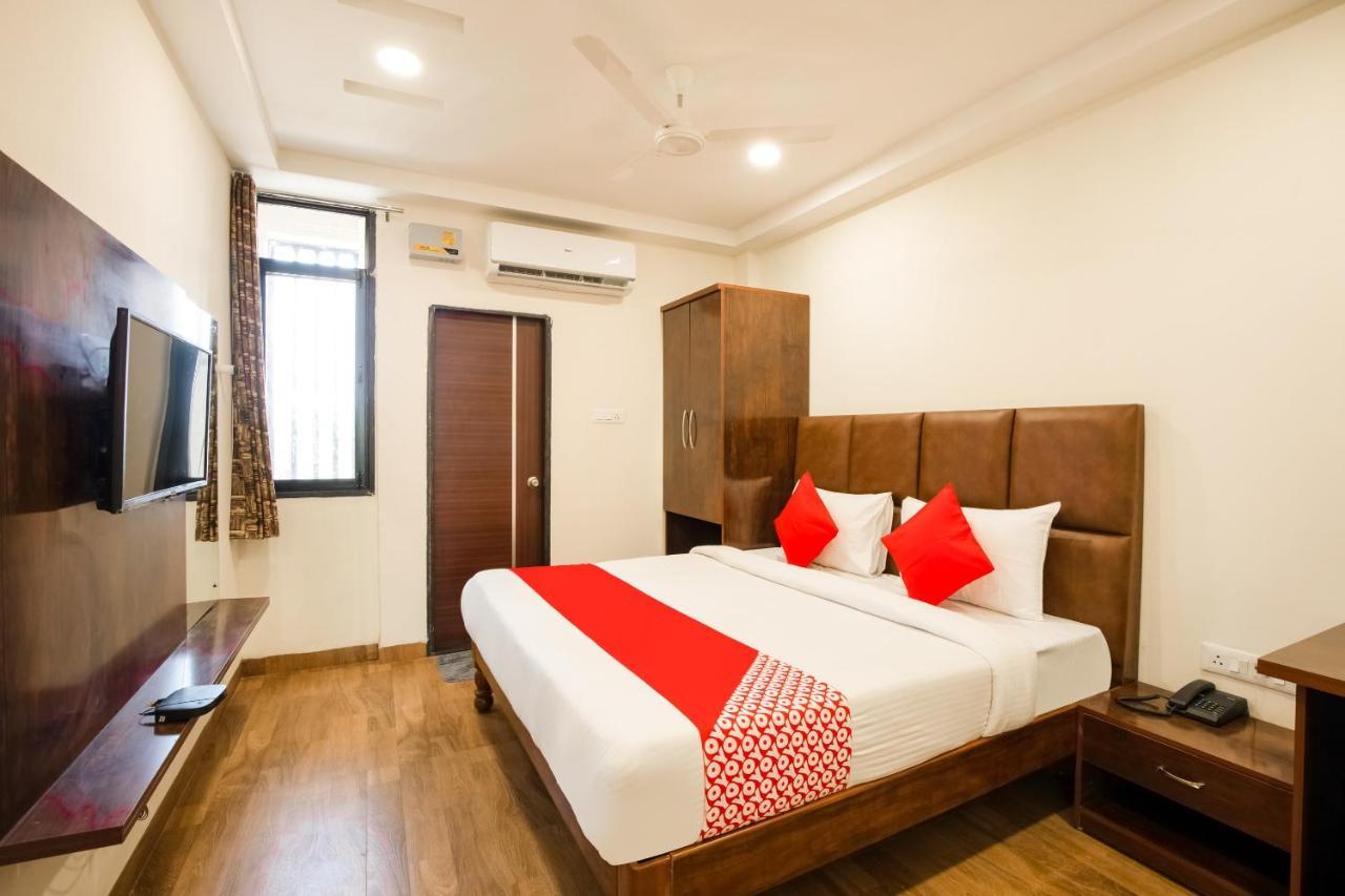Oyo 71689 Hotel S Pride Indore Exterior foto